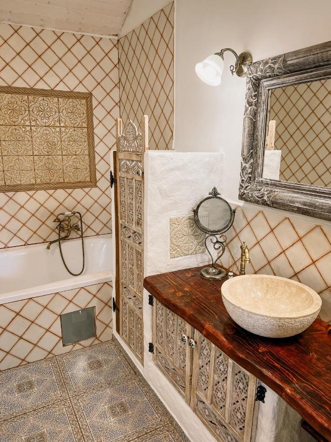 Bungalov Trapani Ruzova Exteriör bild